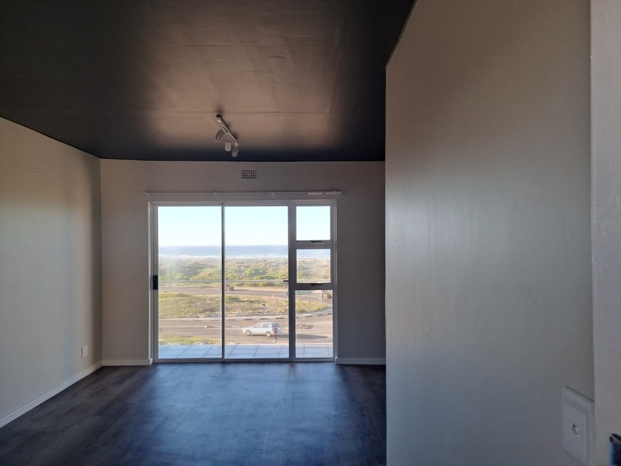 To Let 2 Bedroom Property for Rent in Muizenberg Western Cape